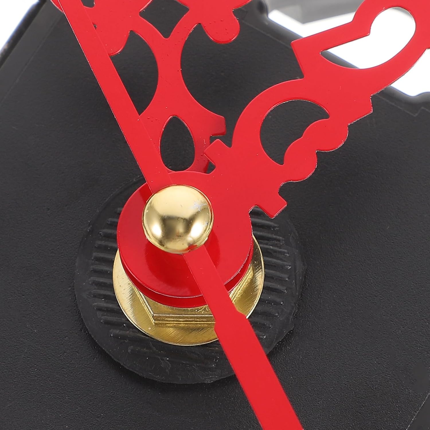 Uonlytech Red DIY Wind-Up Clock Personalize Your Style
