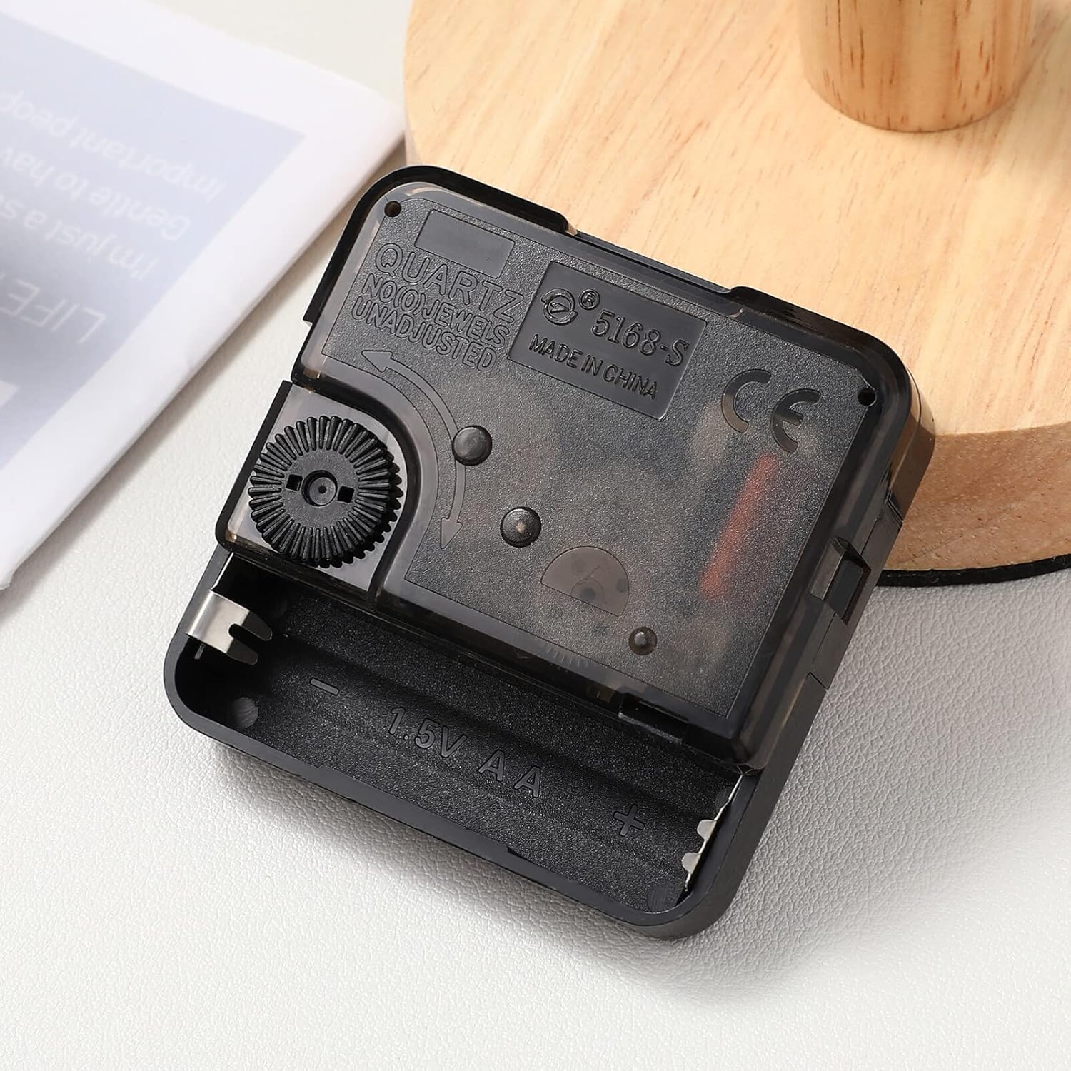 Precision quartz clock movement replacement parts